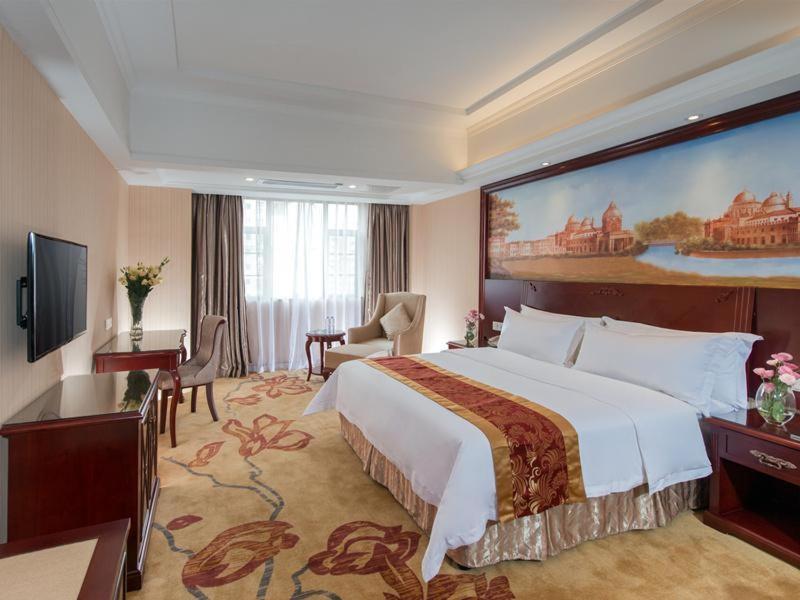 Vienna Hotel Foshan Nanhai City Square Bagian luar foto