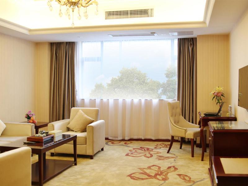 Vienna Hotel Foshan Nanhai City Square Bagian luar foto
