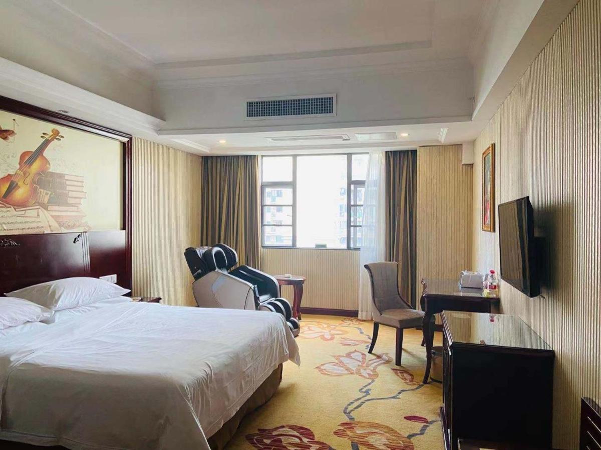 Vienna Hotel Foshan Nanhai City Square Bagian luar foto