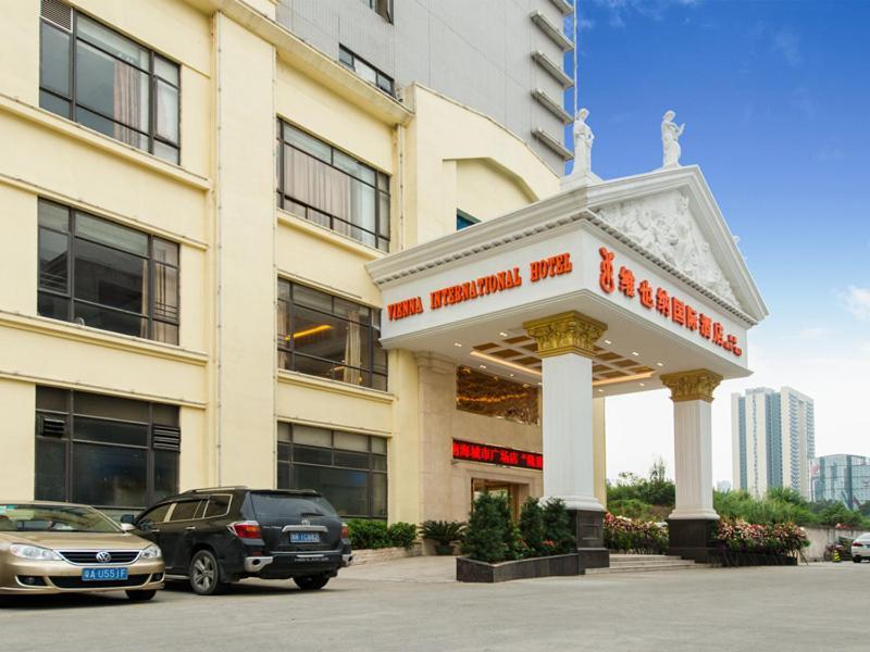 Vienna Hotel Foshan Nanhai City Square Bagian luar foto